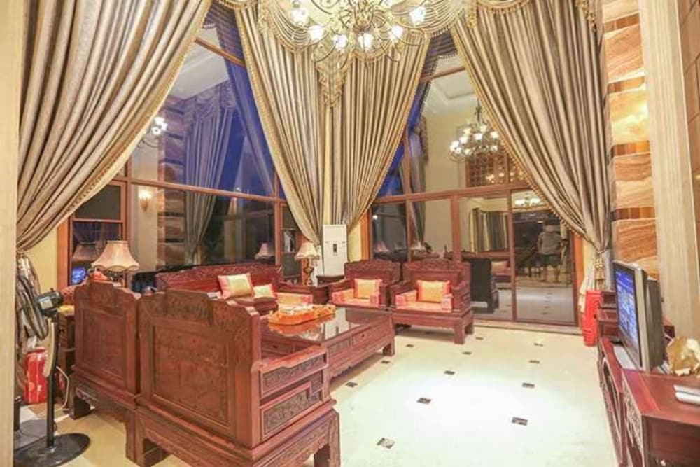 Villa, 6 Bedrooms photo 1
