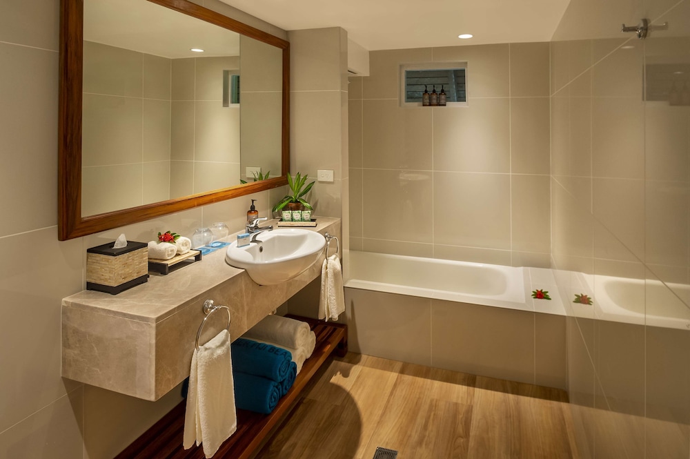 Room, 2 Double Beds (Ocean Breeze Bure) - Photo 5