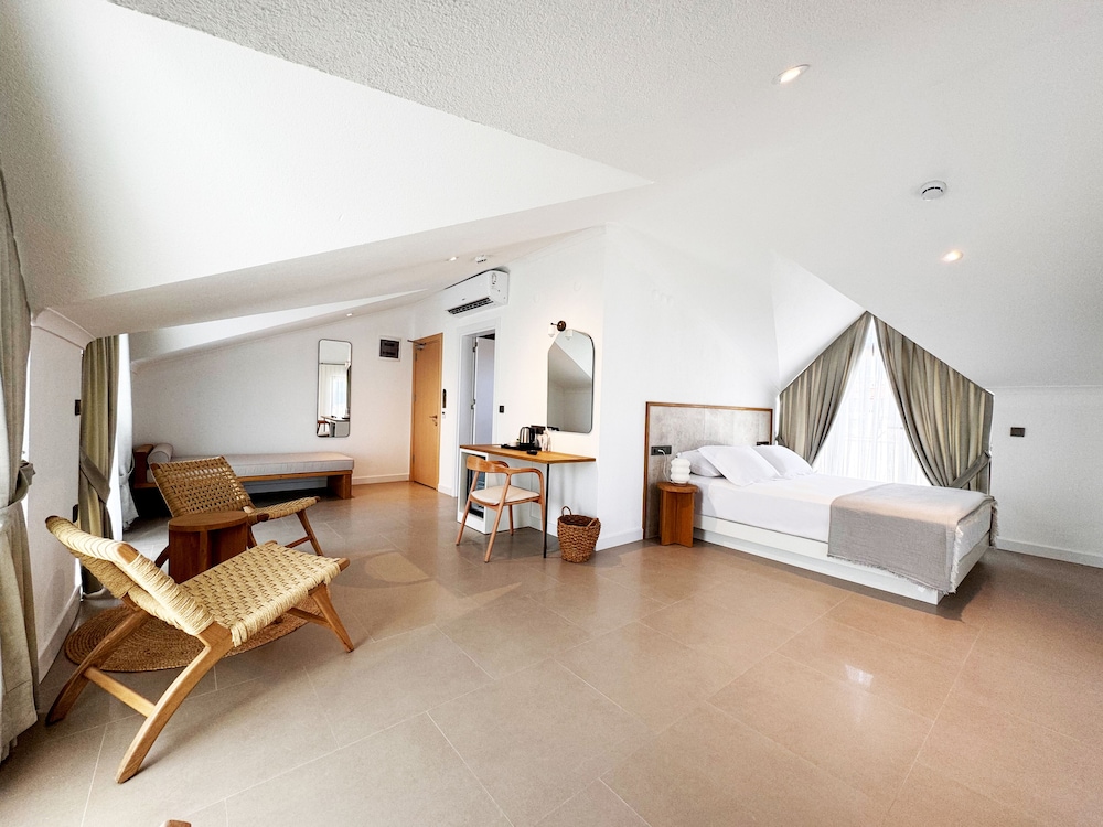 Grand Room photo 3