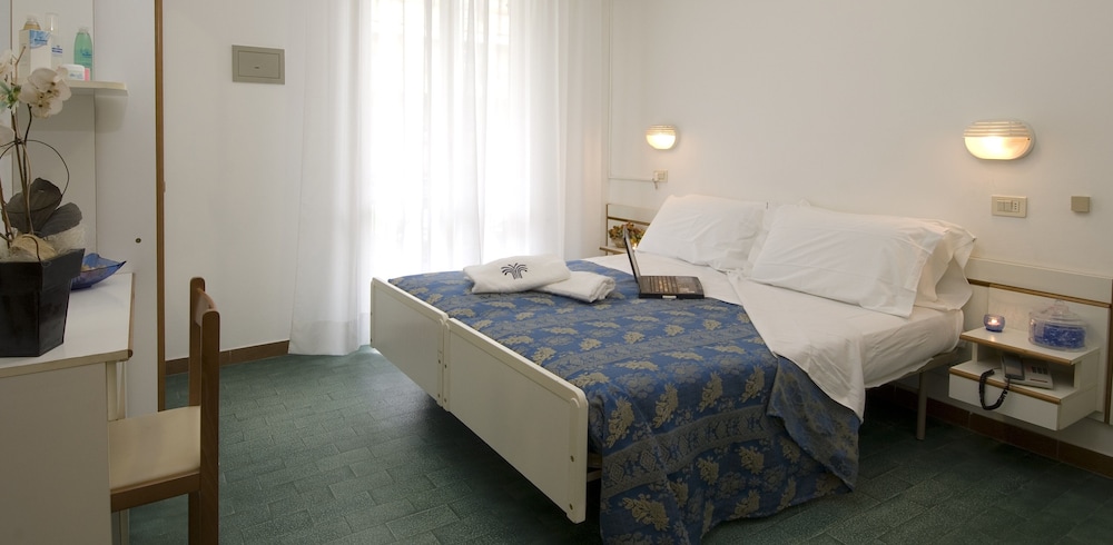Comfort Quadruple Room
