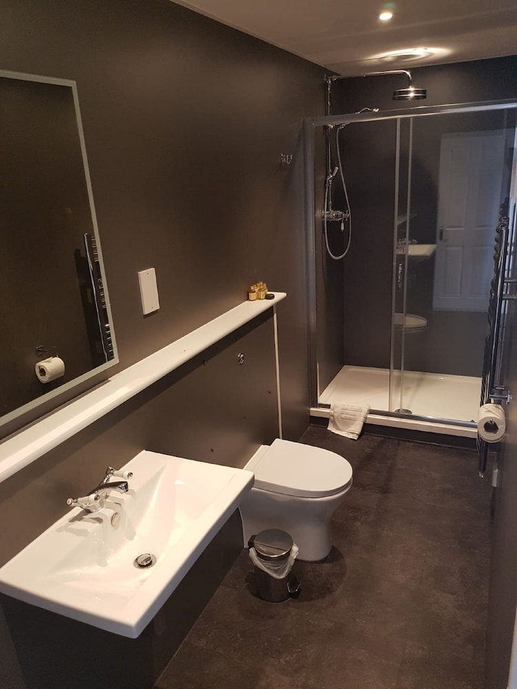 Standard Double Room - Photo 5