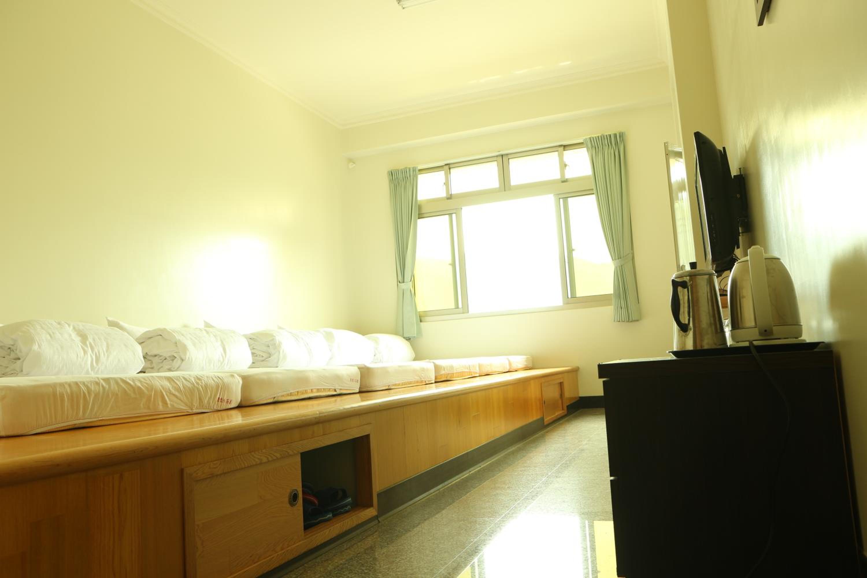 Japanese-Style Room (6 Adults) photo 2
