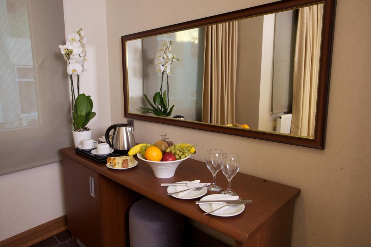 Comfort Triple Room photo 2