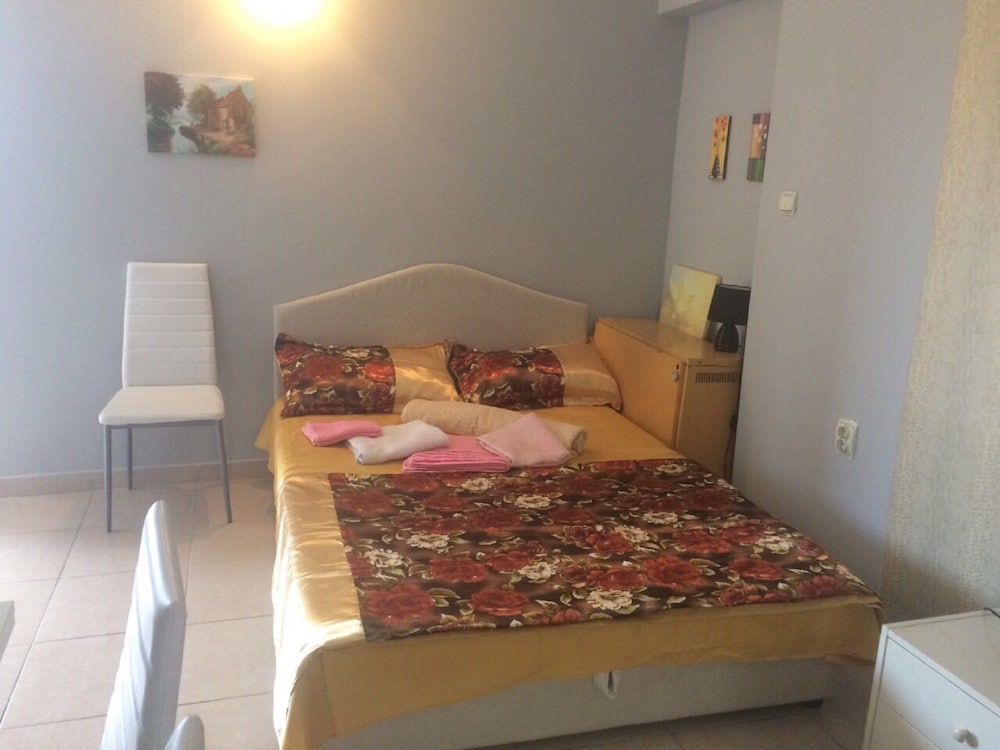 Apartment 3