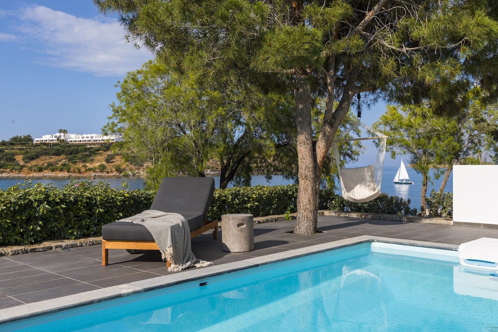 Superior Bungalow, Private Pool - Photo 6
