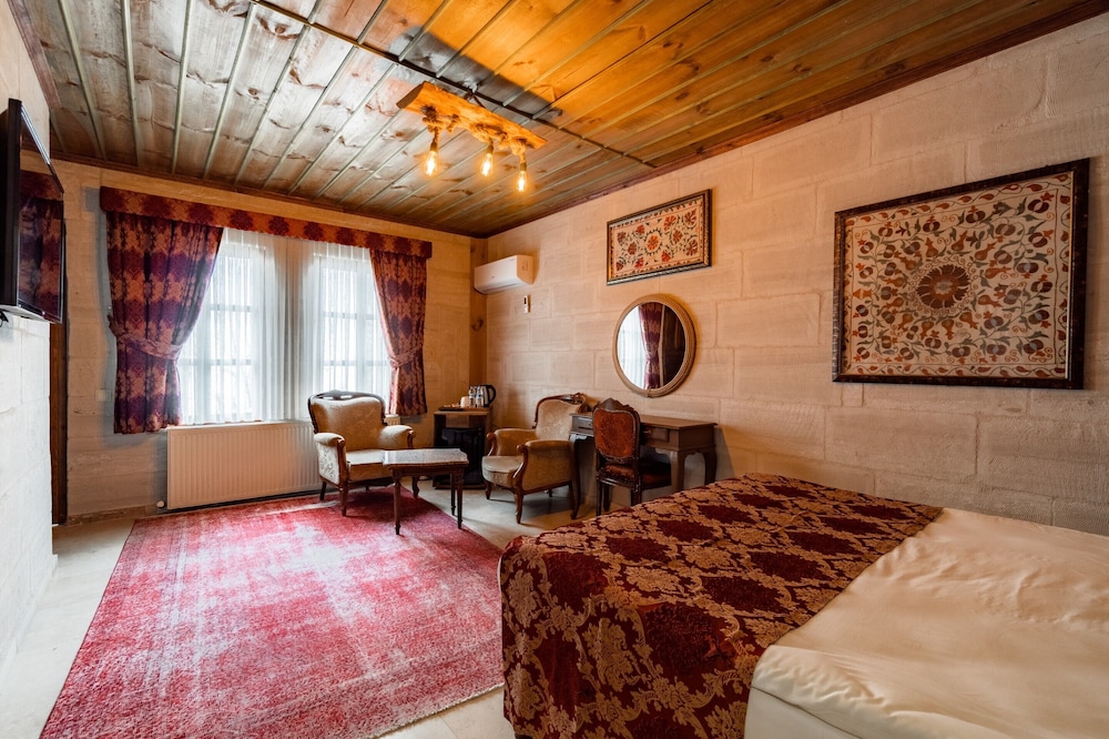 Superior Double Room, City View photo 1