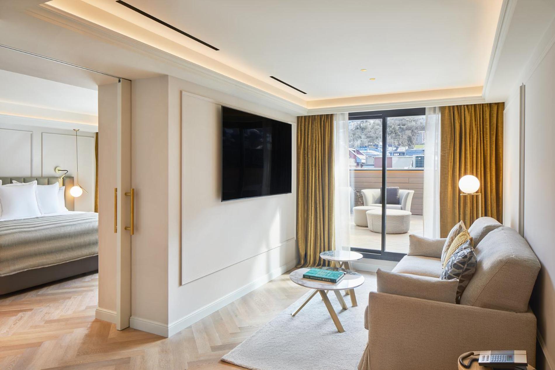 Superior Suite