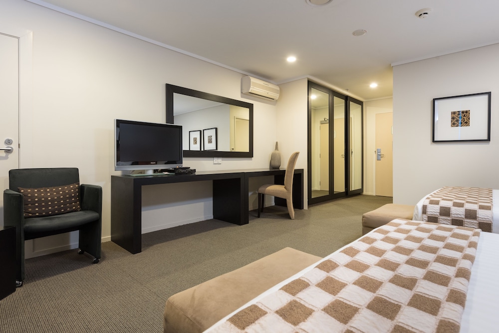 Family Room photo 2