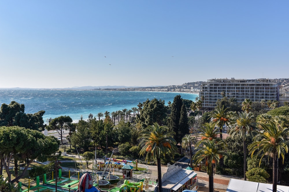 Room, 1 Double Or 2 Twin Beds, Balcony, Sea View