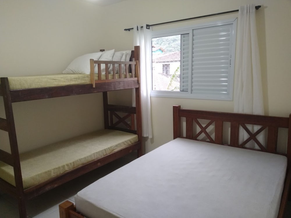 Traditional Apartment, 2 Bedrooms, Mountain View photo 2