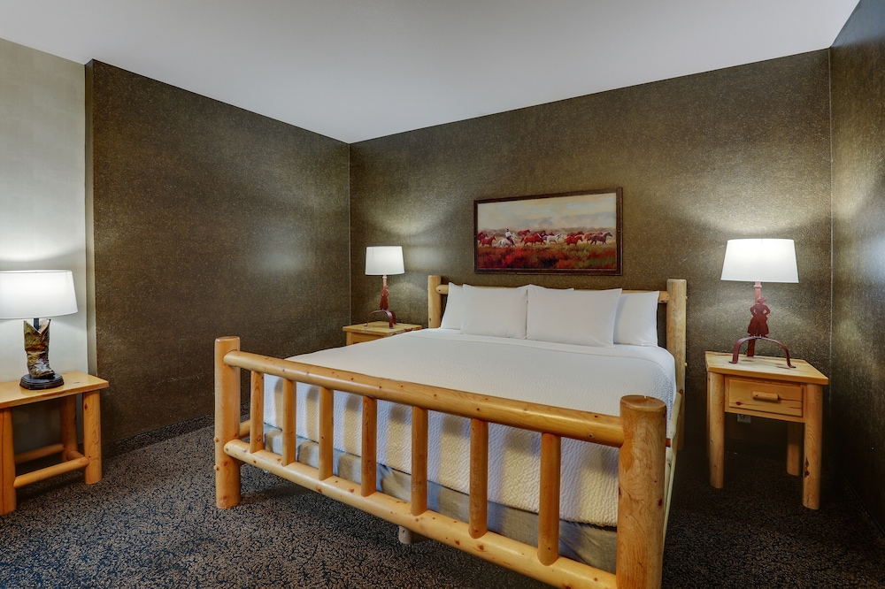 Expanded King with Bunk Bed - Photo 5