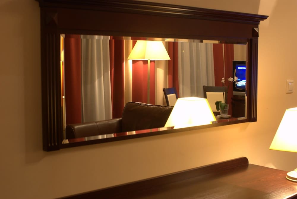 Classic Double Room, 1 King Bed photo 2