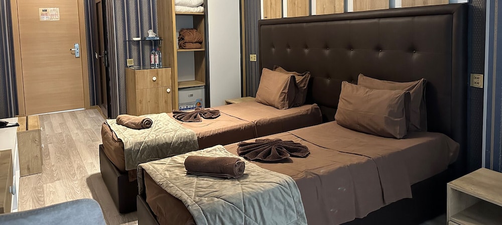 Double Or Twin Room photo 3
