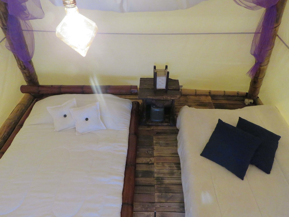 Double Room, 1 Double Bed, Non Smoking (Glamping) photo 3