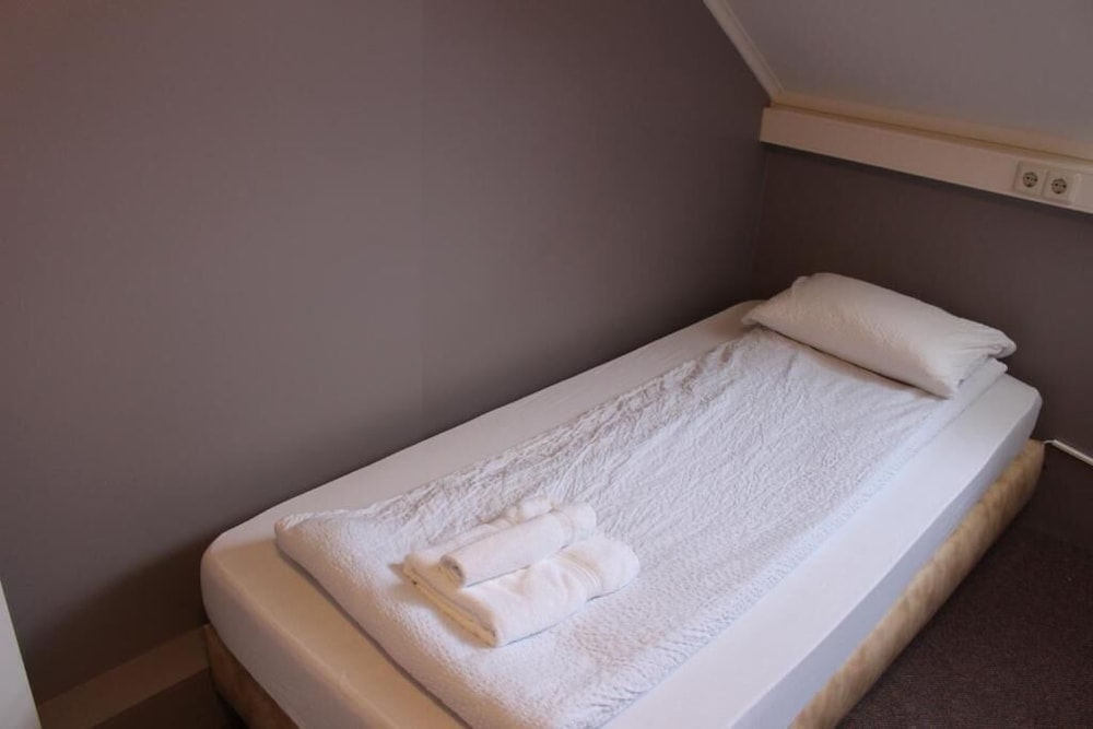 Economy Single Room, 1 Twin Bed photo 1