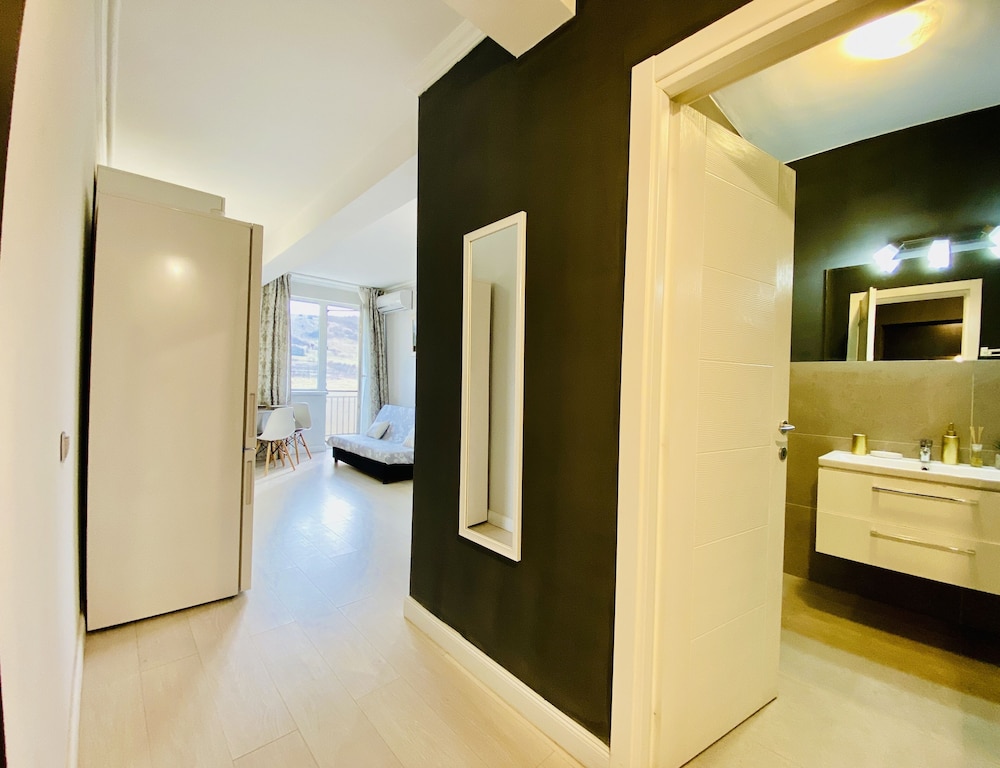 Comfort Apartment photo 3