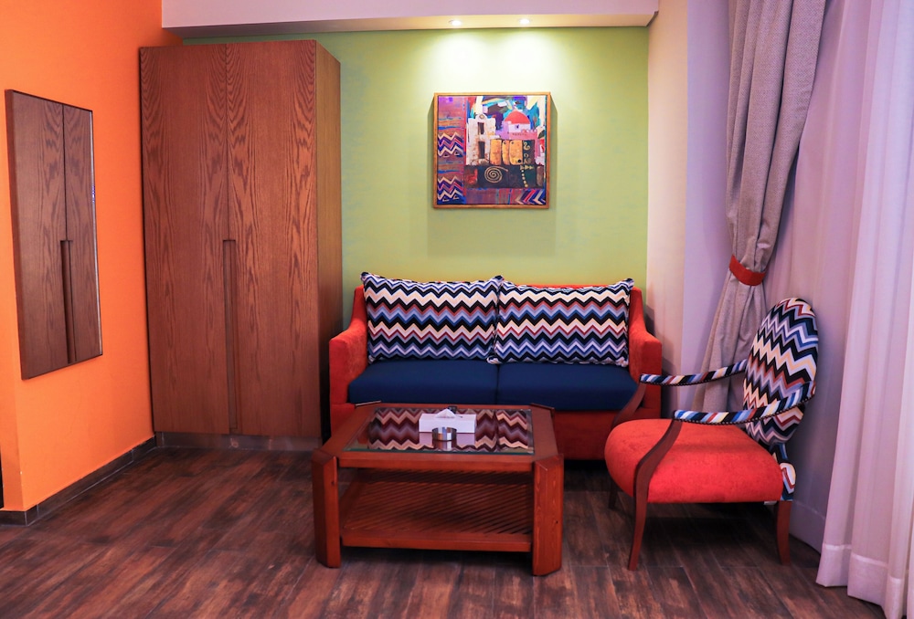 Family Suite - Photo 4
