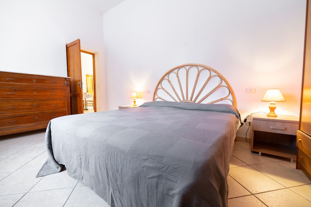 Apartment, 2 Bedrooms (Destra)