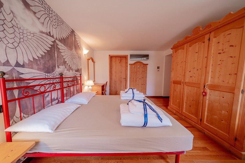 Double Room - Photo 2