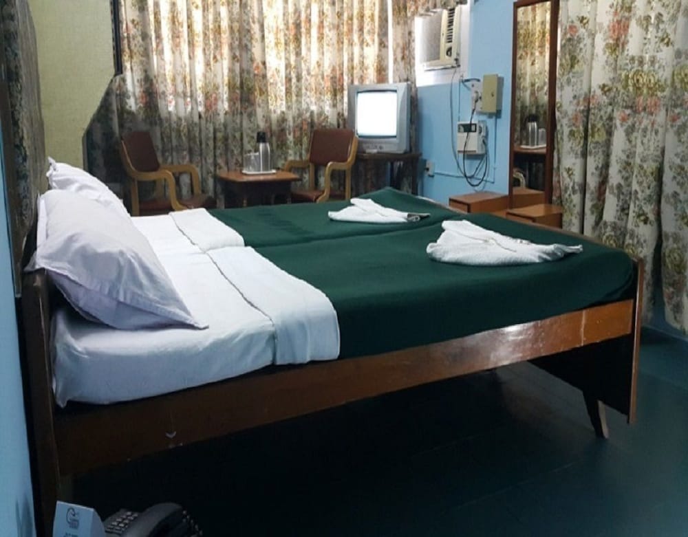 Deluxe Double Room, Non Smoking, Private Bathroom