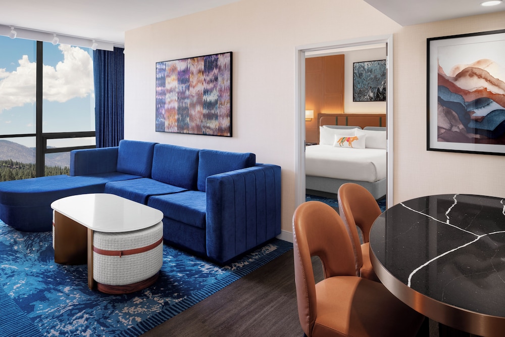 Remus Suite 1 King