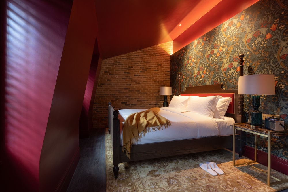 Junior Studio Suite, 1 King Bed, Non Smoking