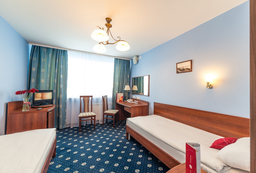 Standard Twin Room, River View photo 3