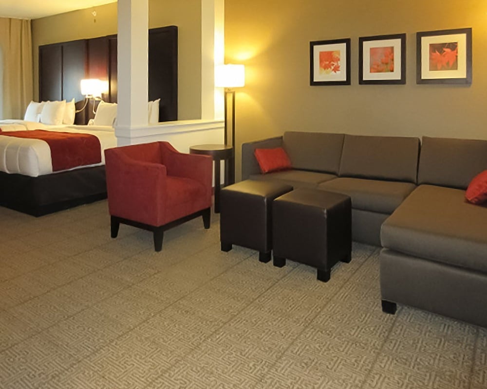 Suite, Multiple Beds, Accessible, Non Smoking photo 3
