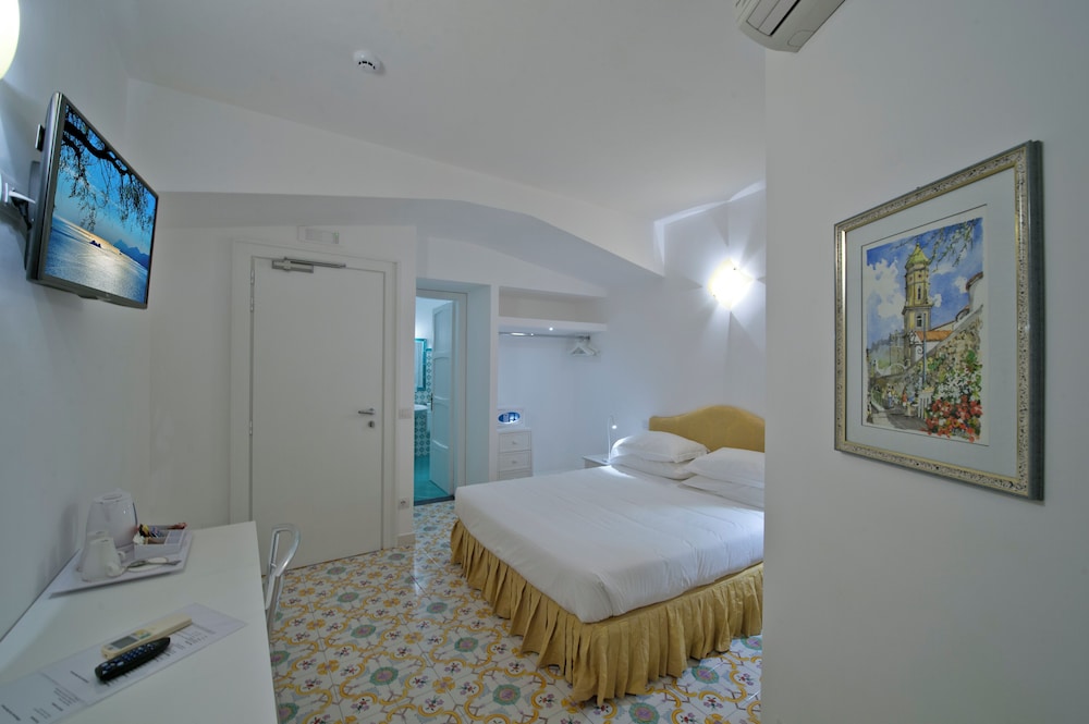 Standard Room, Garden View