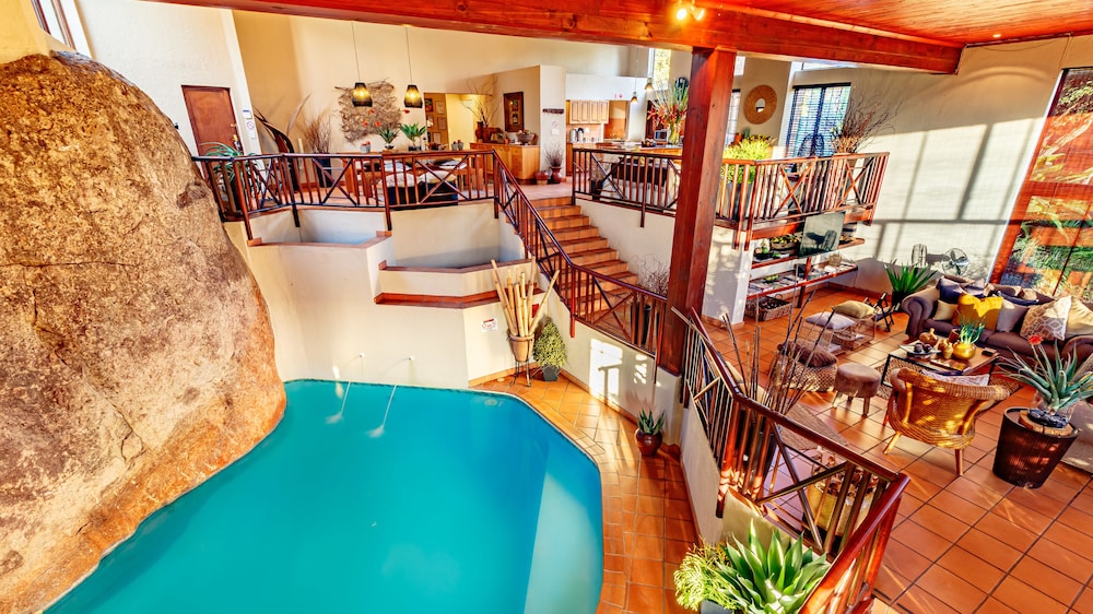 Entire Lodge Ulwazi photo 2