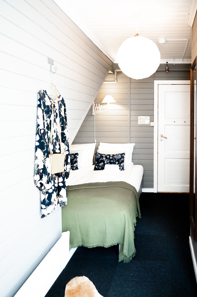 Small Double Room, 1 Double Bed (Fjord View)