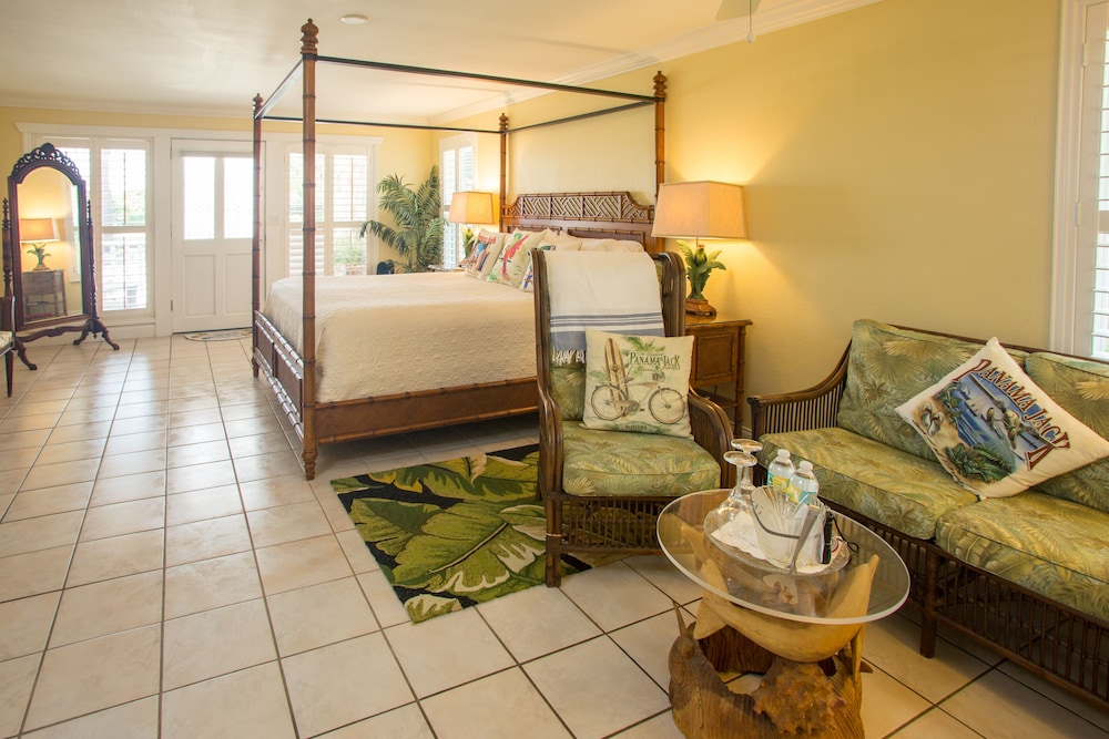 Porch with Ocean View, 1 King Bed, Spa Bath
