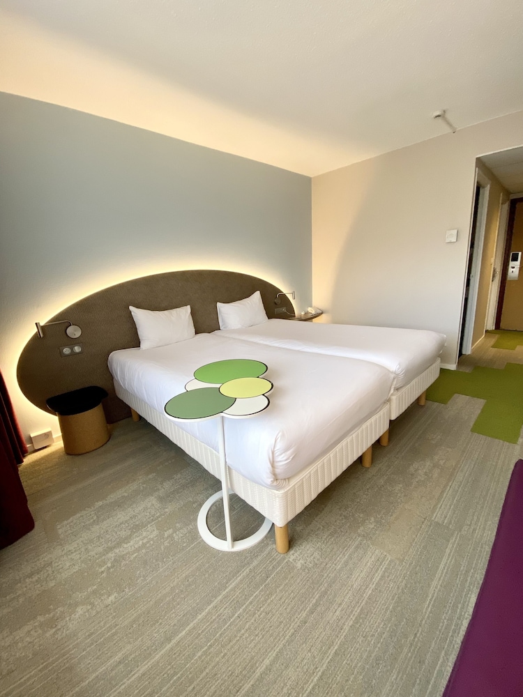 Standard Room, 2 Twin Beds photo 1