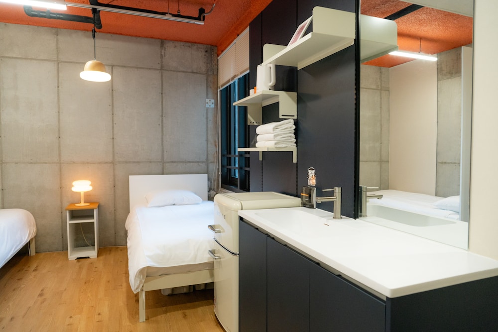 Deluxe Twin Room - Photo 6