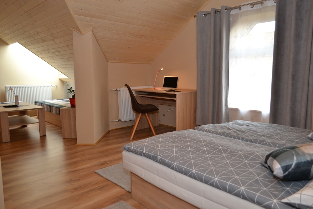 Deluxe Double Room, Hill View photo 2