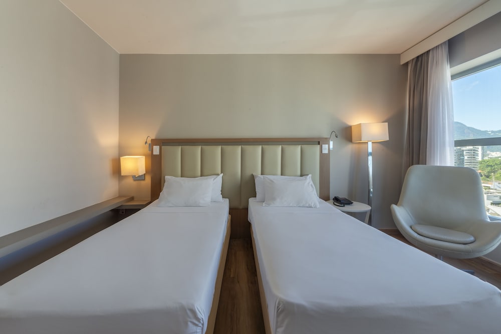 Available room