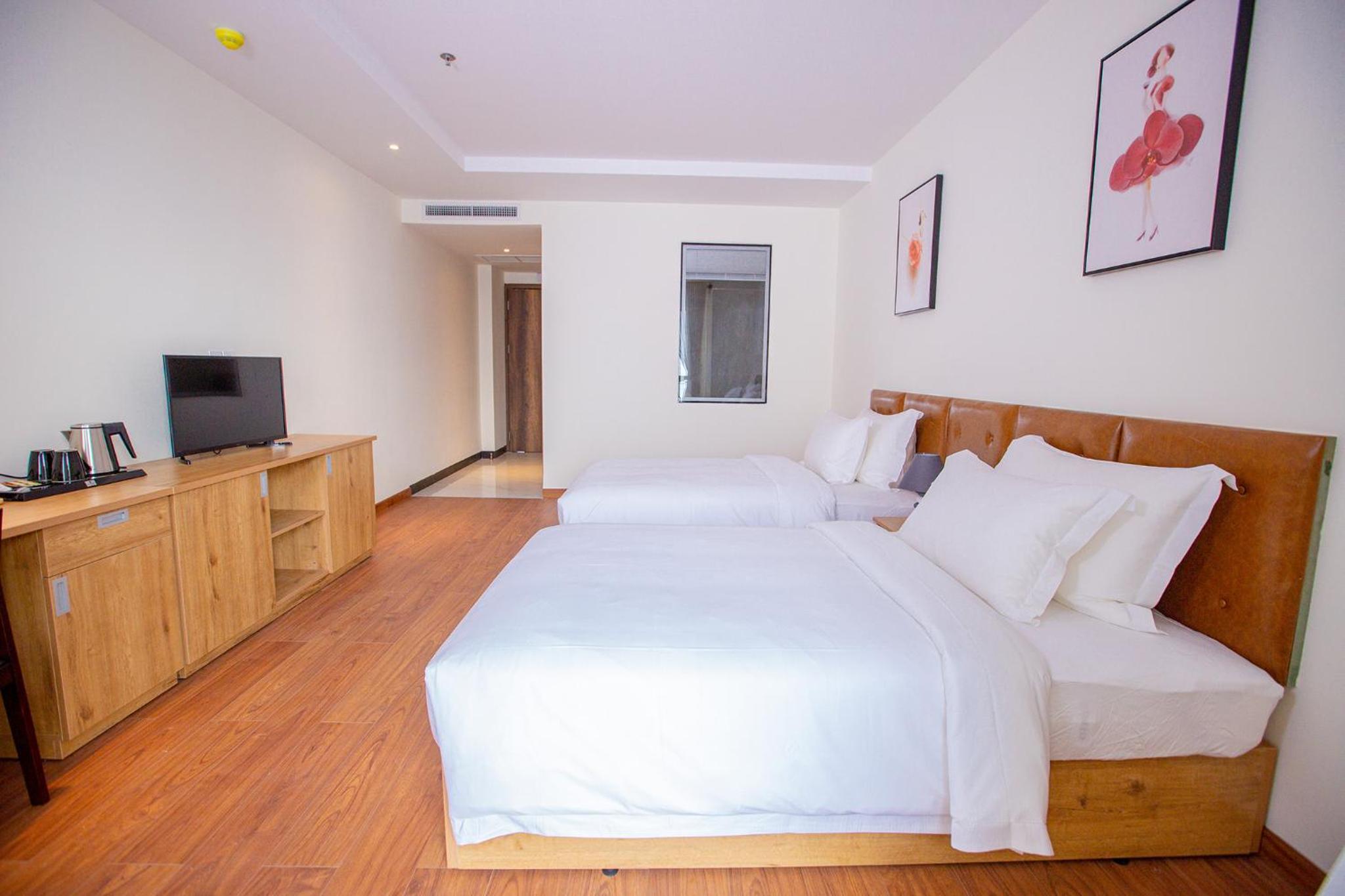 Deluxe Twin Room with Sea View photo 3
