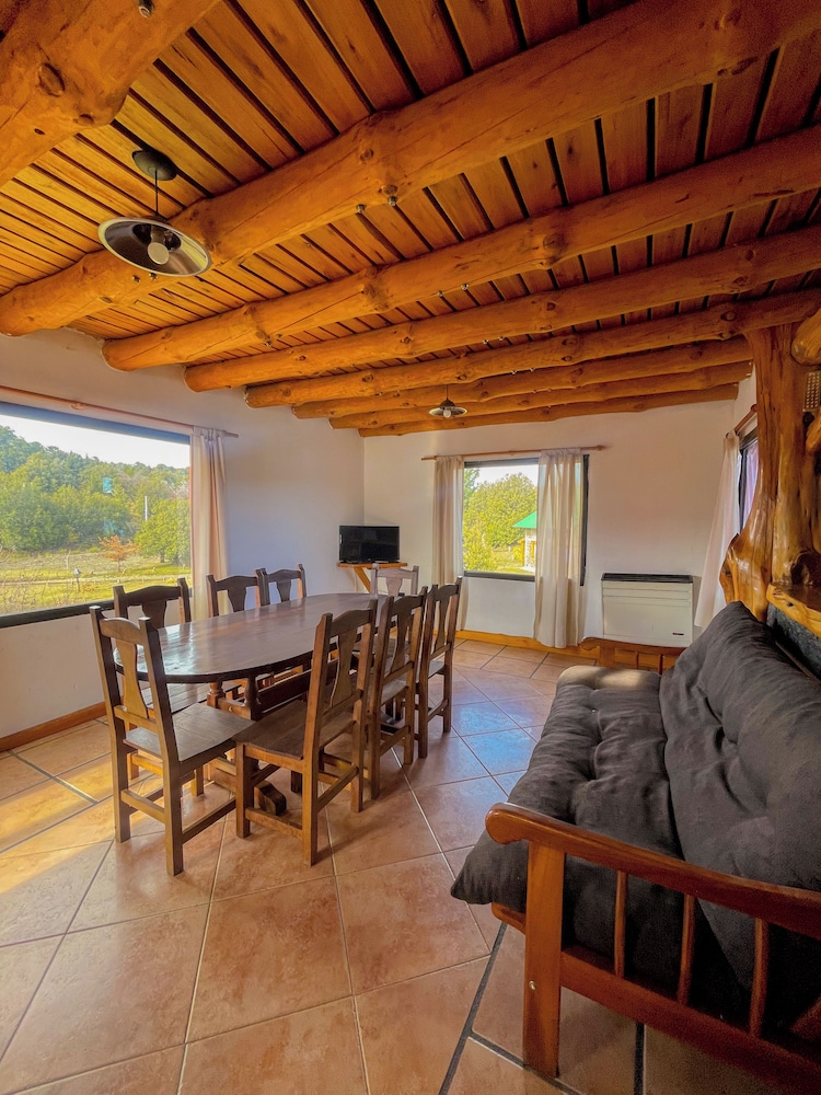 Cabin, Lake View photo 1