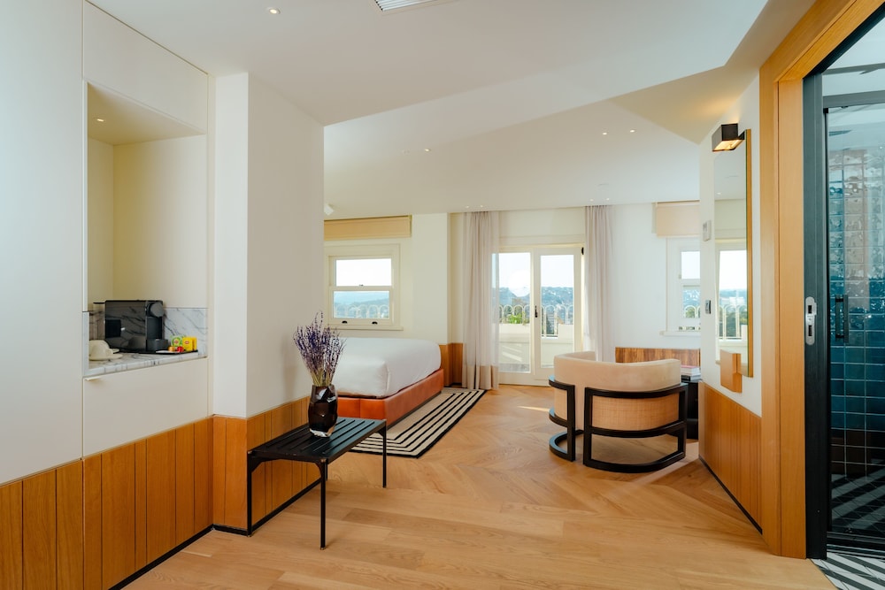Family Room, Balcony, Sea View photo 2