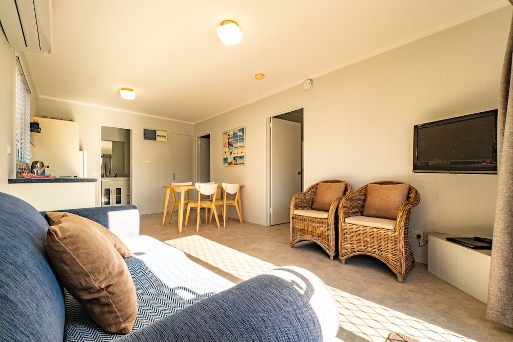 2 Bedroom Family 4 Sleeper