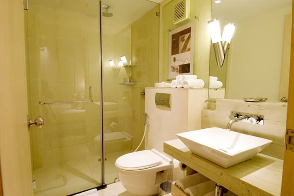Standard Double Room - Photo 2