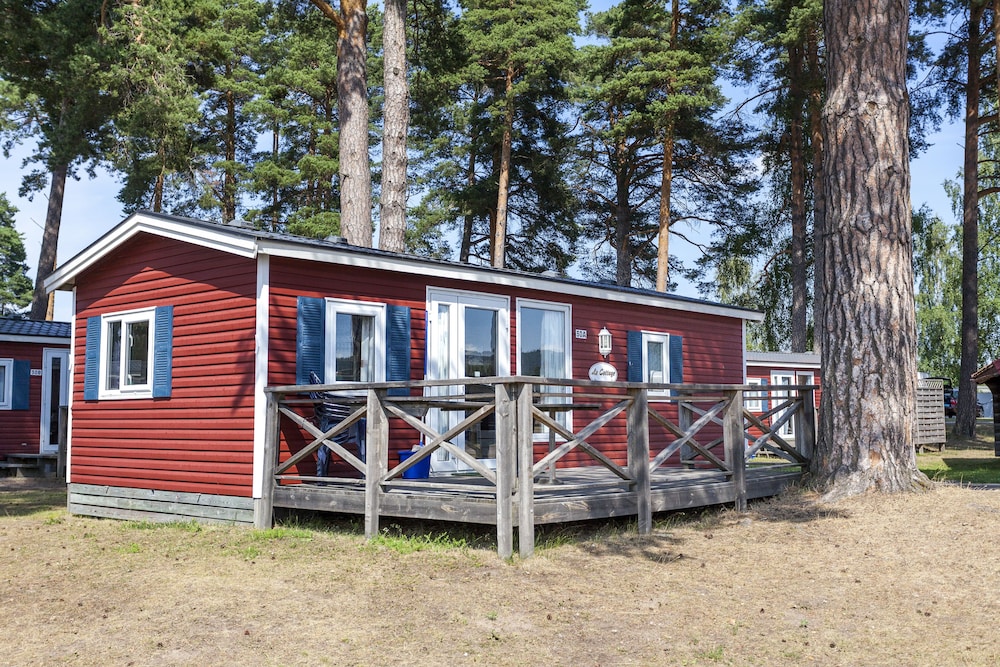 Mobile Home photo 3