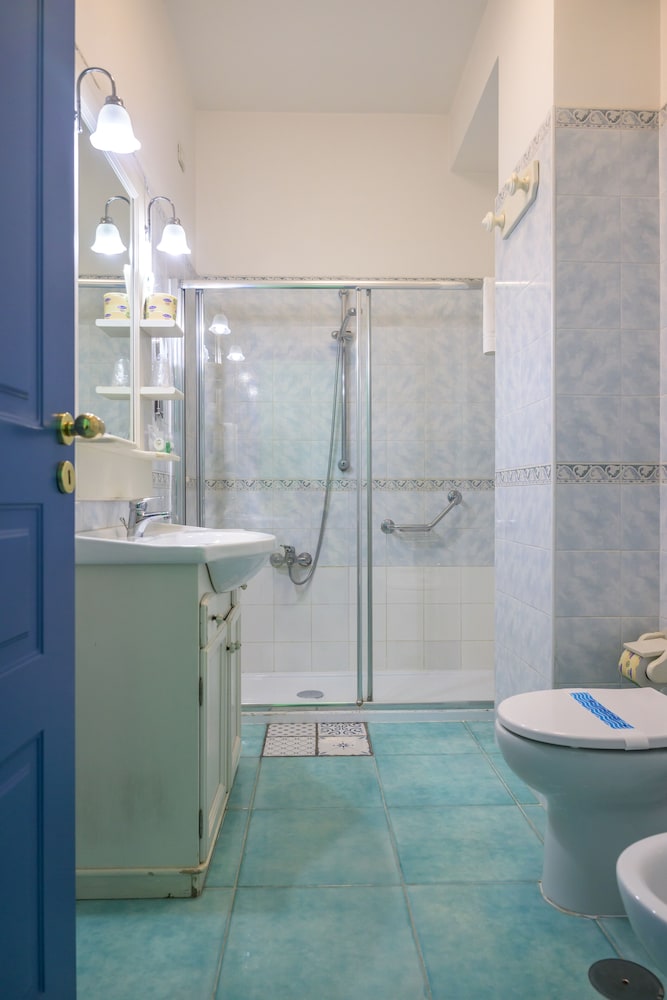 Double Room, Sea View - Photo 23