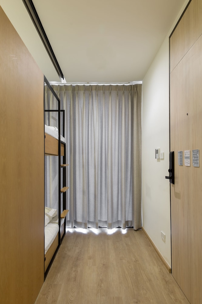 Basic Shared Dormitory, Non Smoking, Shared Bathroom photo 2