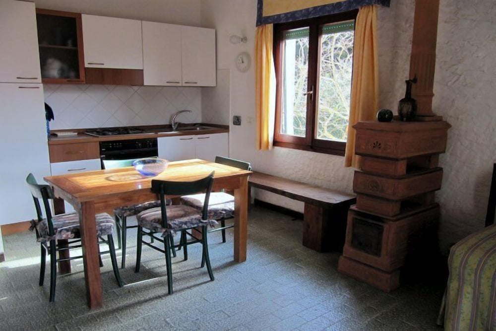 Apartment photo 3