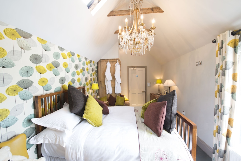 Suite, Ensuite (GOLDING) photo 2