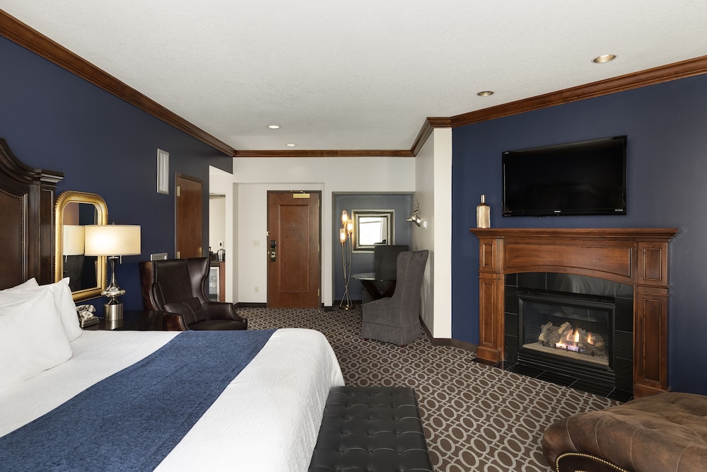 Room, 1 King Bed, Fireplace