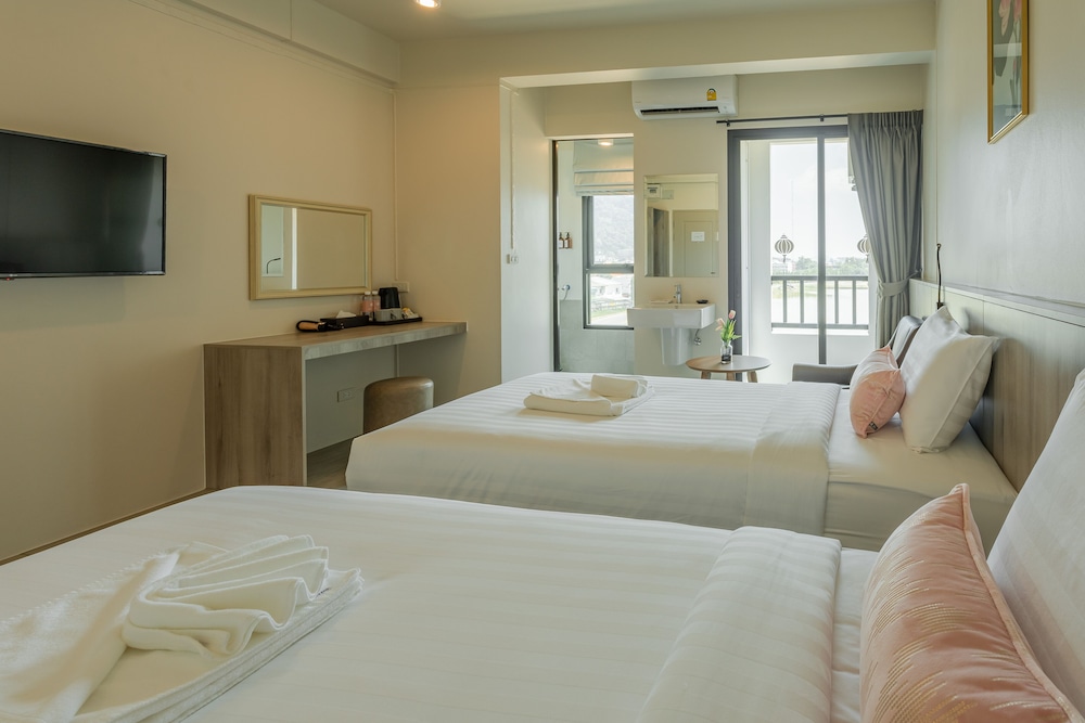 Deluxe Room, Tower, Nature View