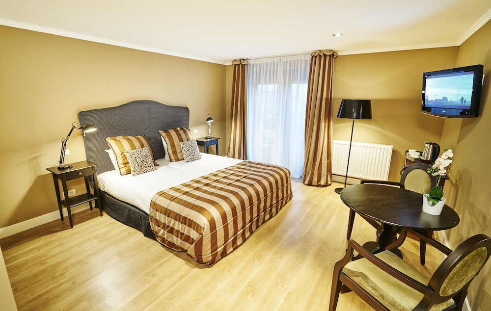 Luxury Double or Twin Room