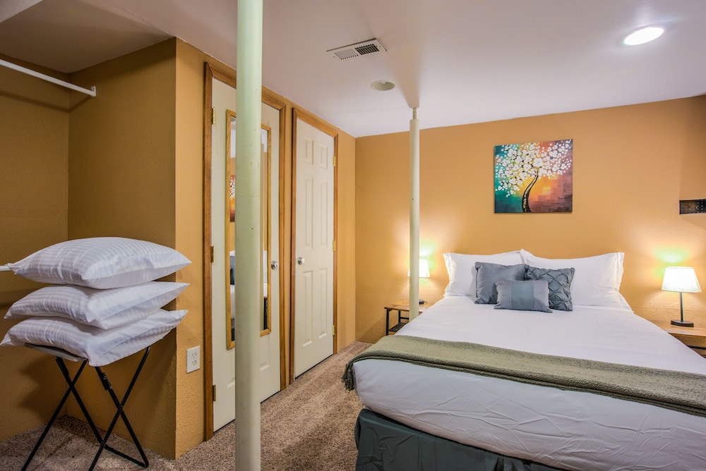 House (3 Bedrooms)